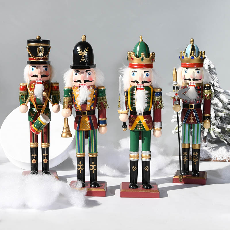 Nutcracker Figurine - Soldatino Schiaccianoci in Legno da 30