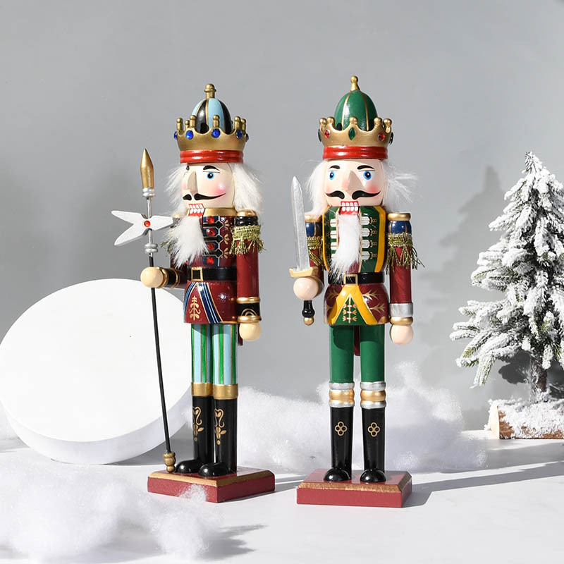 Soldatino Schiaccianoci in Leg - Nutcracker Figurine recensione e prezzo